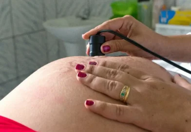 Gravidez na adolescência deve ser debatida nas igrejas, diz ministro