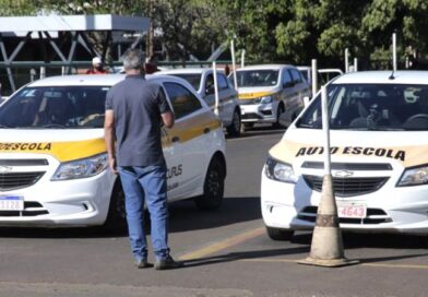 Fim do exame de baliza no pátio do Detran marca mudança no processo de habilitação