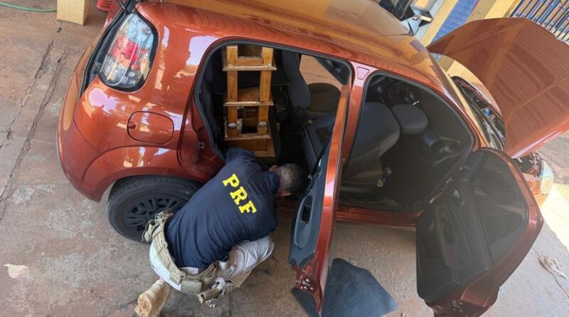 PRF apreende veículo adulterado em Nova Alvorada do Sul