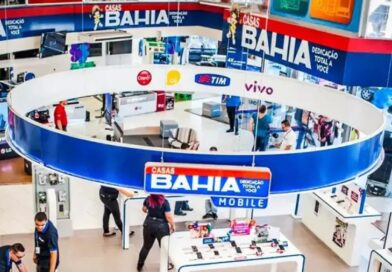 Casas Bahia fez 1,9 mil demissões em 2 dias; juíza suspendeu dispensas