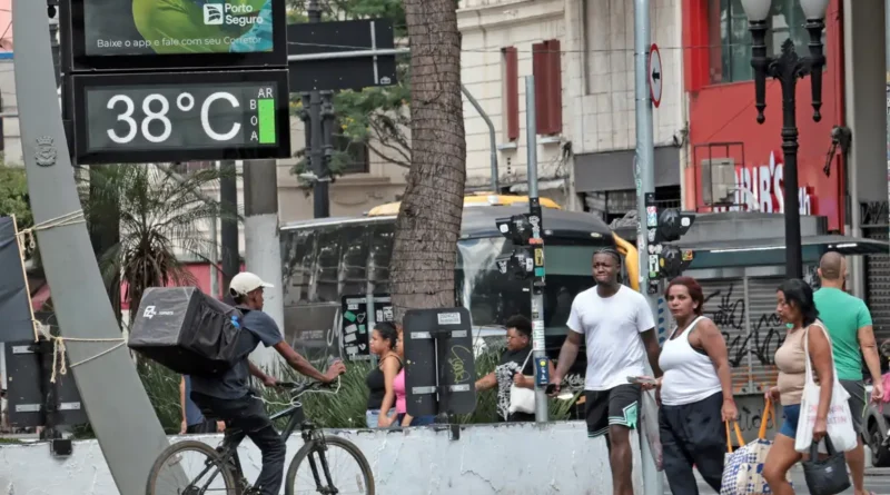 Inmet faz alerta para onda de calor em oito estados do país