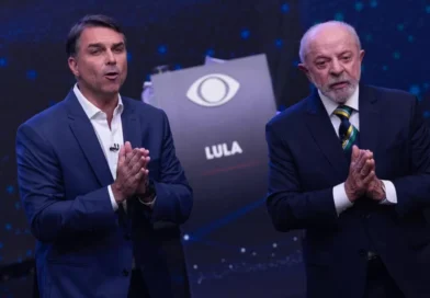 Lula e Flávio fazem primeiro debate das eleições na TV Band