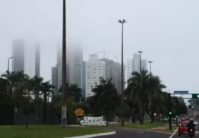 Frente fria avança em MS e sensação térmica cai para 9,3°C em Campo Grande
