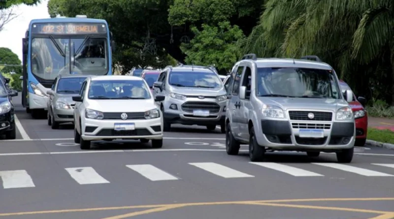 Licenciamento com placa final 0 vence sexta-feira e 70% ainda precisam regularizar débitos